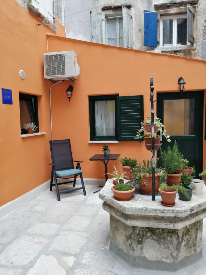 App Dea In The Center Apartment Rovinj